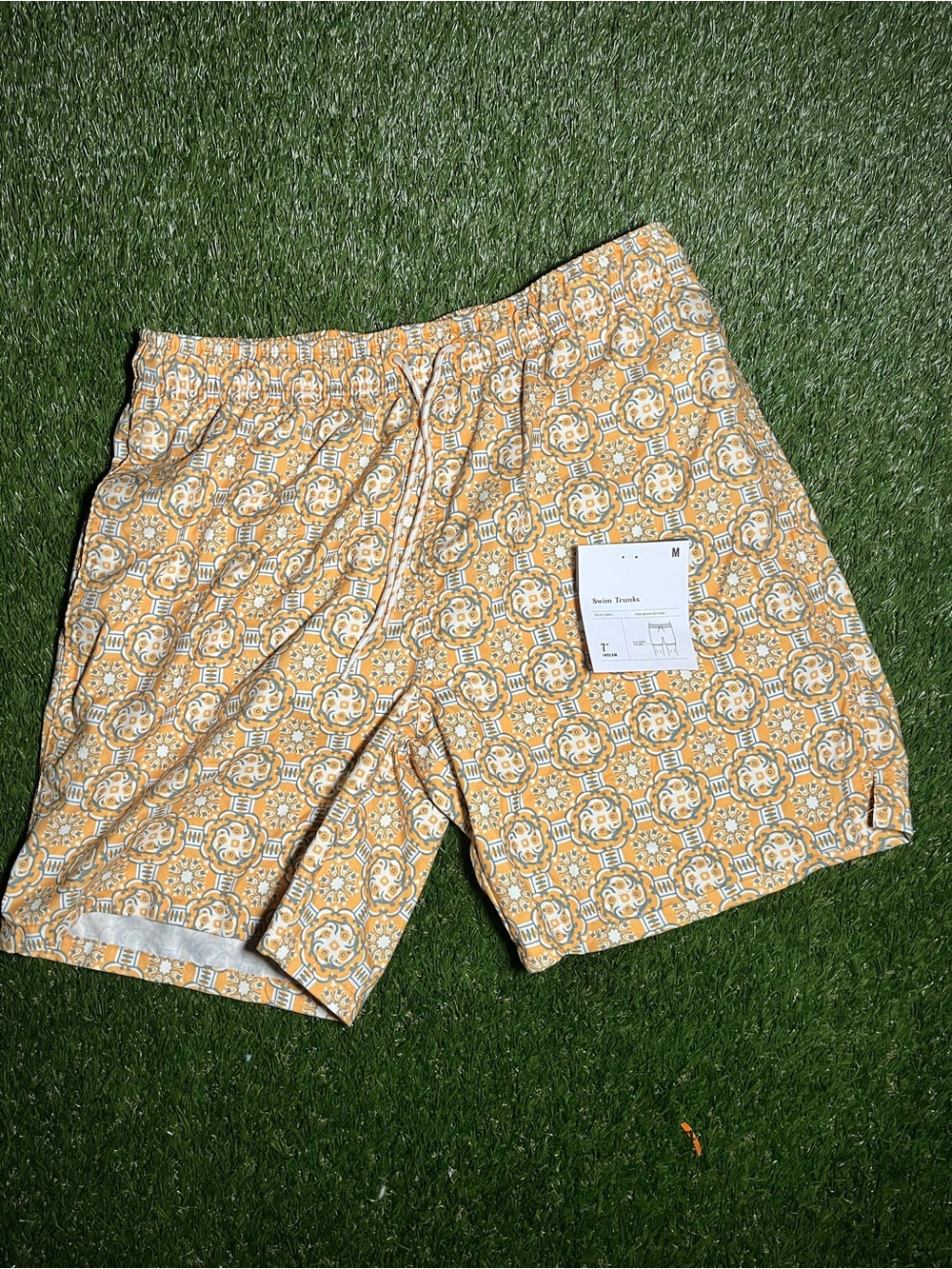 Yellow Geometric Print Swim Trunks 7in Inseam Men's Medium